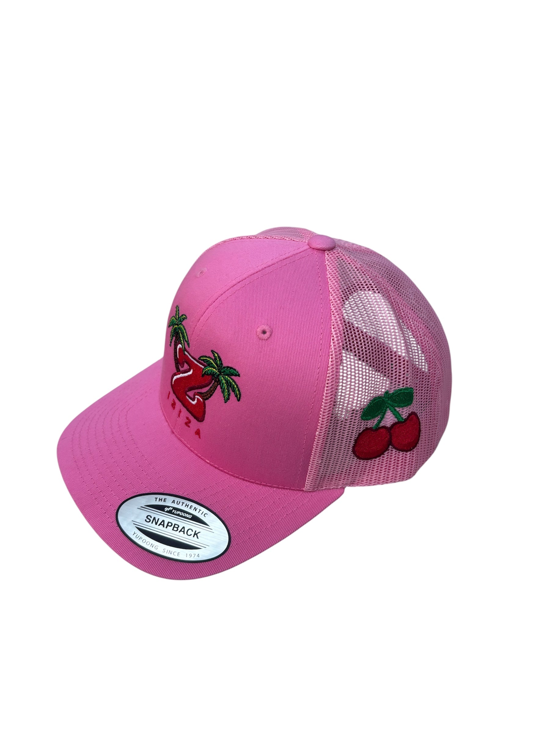 Pink ‘Z’ Ibiza cap🍒